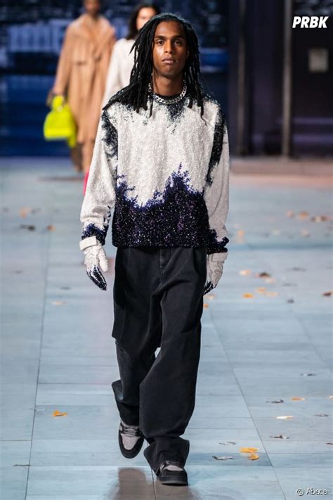 louis vuitton michael jackson|Virgil Abloh Explains How Michael Jackson Inspired His Louis .